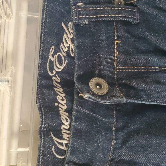 American Eagle Jeans - Picture 4 of 6